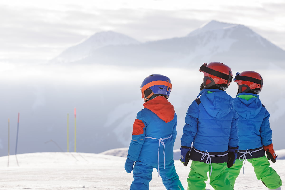 Profiter de la magie de la neige en famille : skier avec des enfants en Andorre au Sport Hotel Hermitage & Spa
